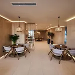 Rosebay Std In Infinity Pool & Apartament