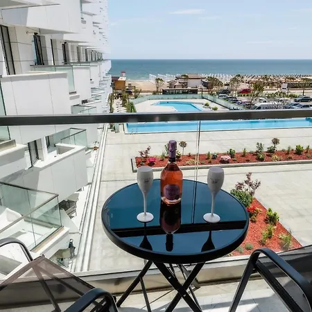 Rosebay Std - Infinity Pool & *