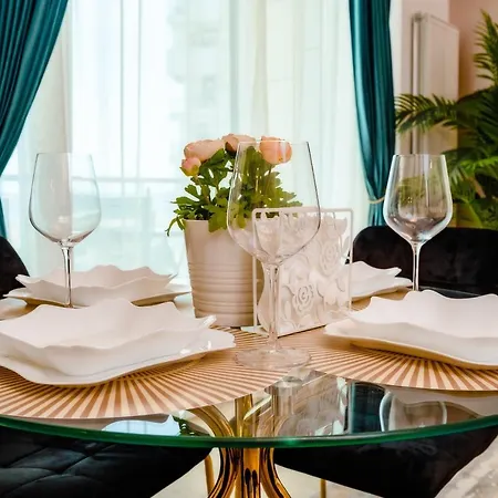 アパート Rosebay Std - Infinity Pool & ナボダリ