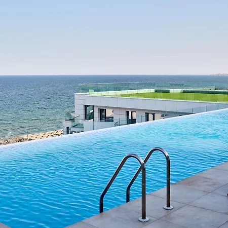 Rosebay Std - Infinity Pool & アパート *