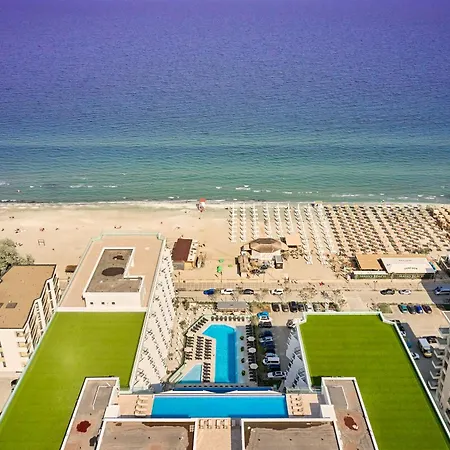 Rosebay Std In Infinity Pool & Apartament *