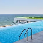 Rosebay Std In Infinity Pool & Lägenhet *