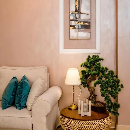 Rosebay Std - Infinity Pool & *