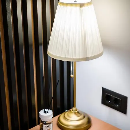 Rosebay Std - Infinity Pool & Navodari