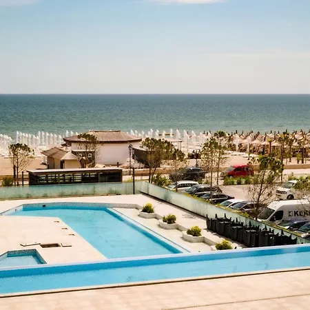 Rosebay Std - Infinity Pool &