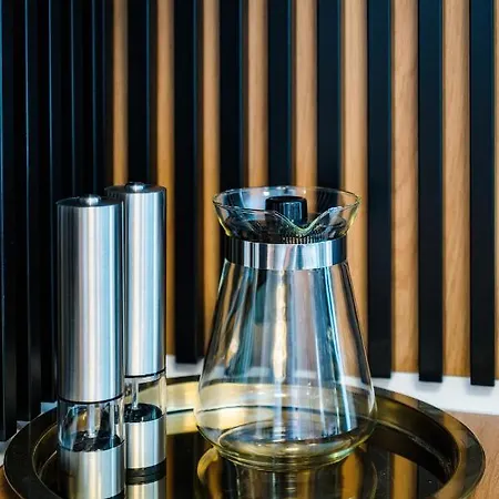 Rosebay Std - Infinity Pool & Navodari