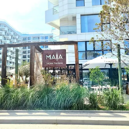 Rosebay Std - Infinity Pool & *