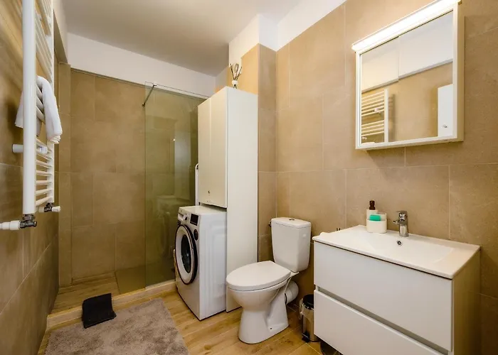 Rosebay Std - Infinity Pool & Năvodari